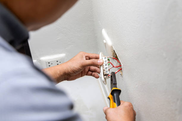 Best Circuit Breaker Repair  in Fox Lake, IL